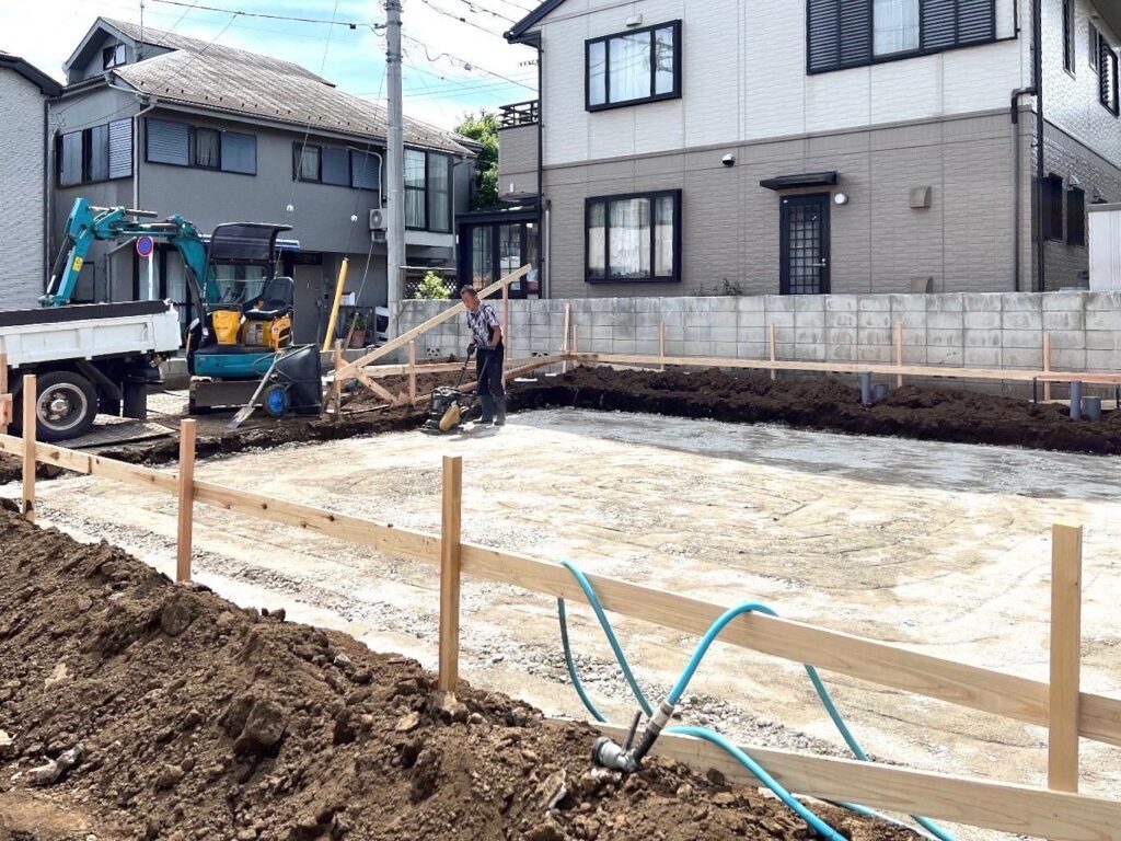 東京十二木の家in昭島　根切り・地盤の締固め